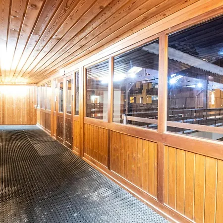 Résidence Reine Blanche - Location: Pour 4 Personnes Dans Un Quartier Calme Mae-9090 * Val Thorens