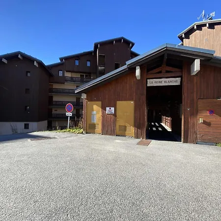 Reine Blanche - Location: Pour 4 Personnes Dans Un Quartier Calme Mae-9090