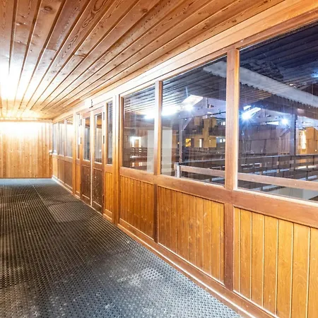 Reine Blanche - Location: Pour 4 Personnes Dans Un Quartier Calme Mae-9090 Apartment Val Thorens